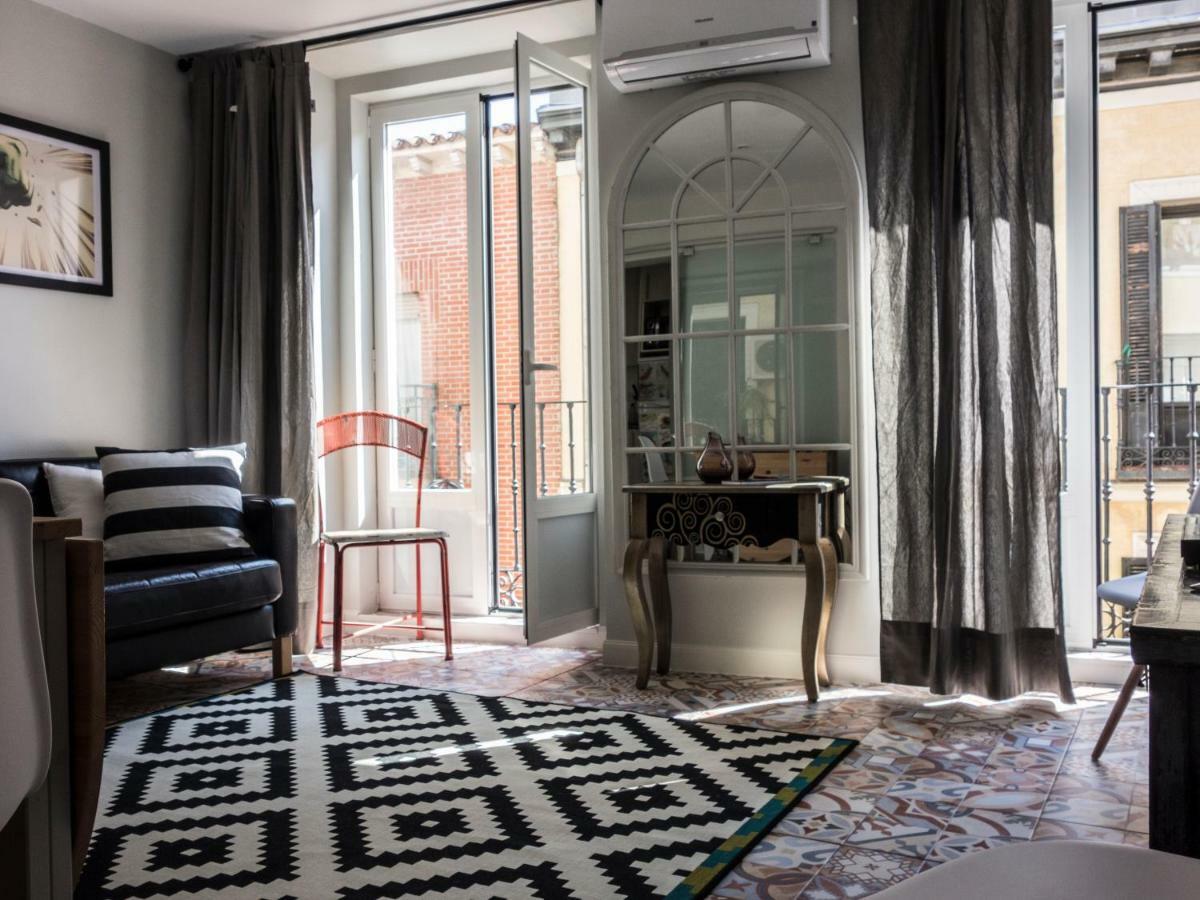 Cozy Apartment In Downtown Madrid Exteriör bild